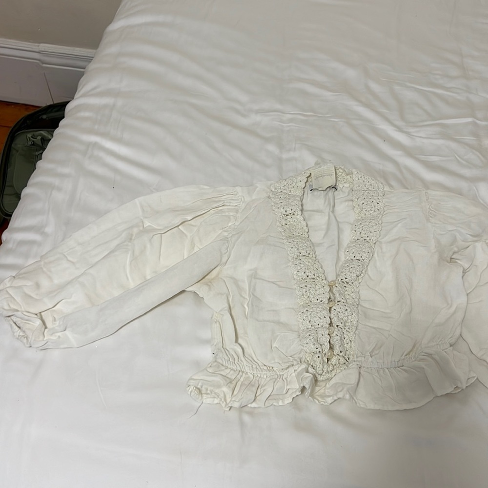 Stradivarius puffy sleeve top